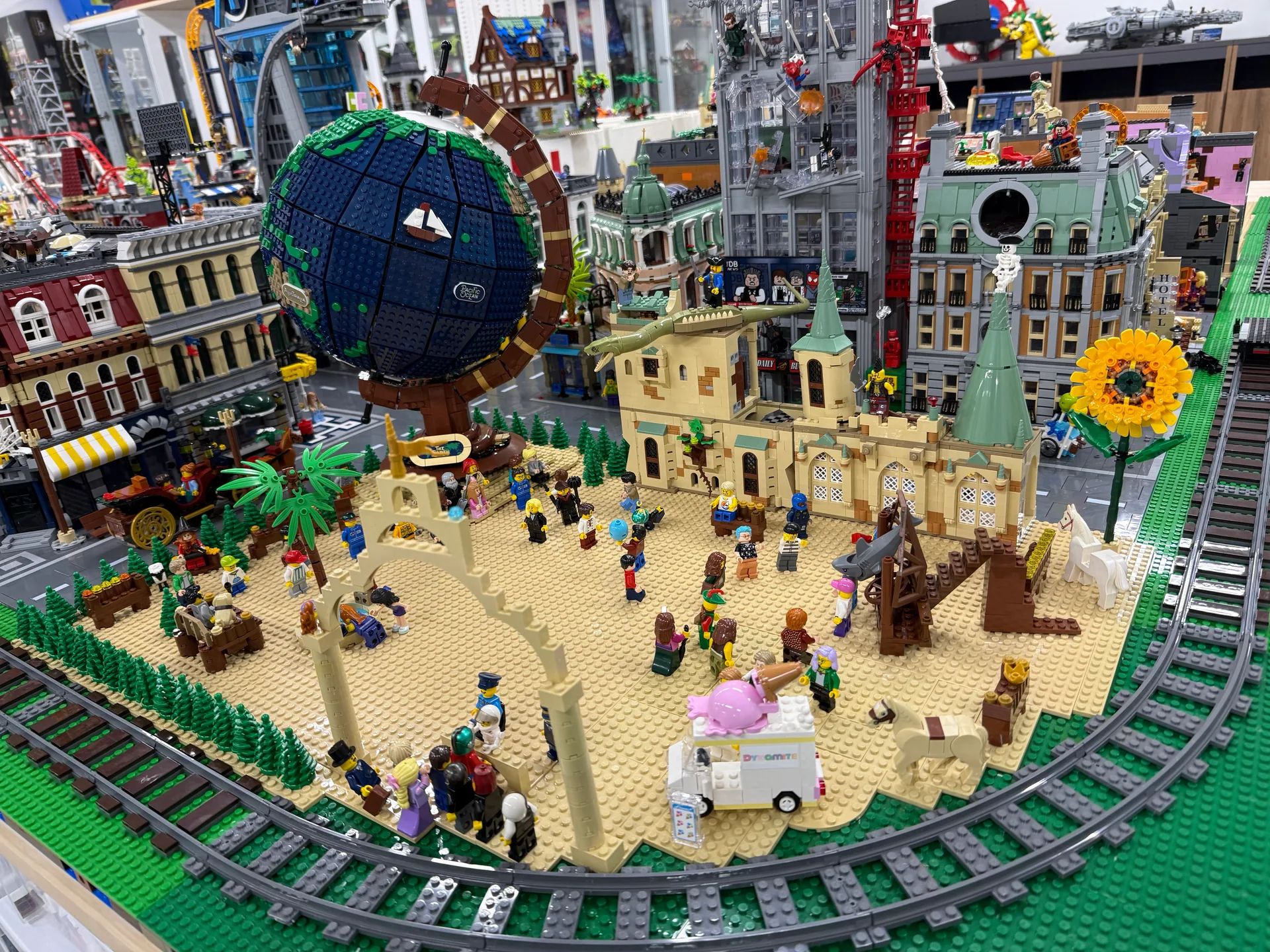 街と遊園地の俯瞰